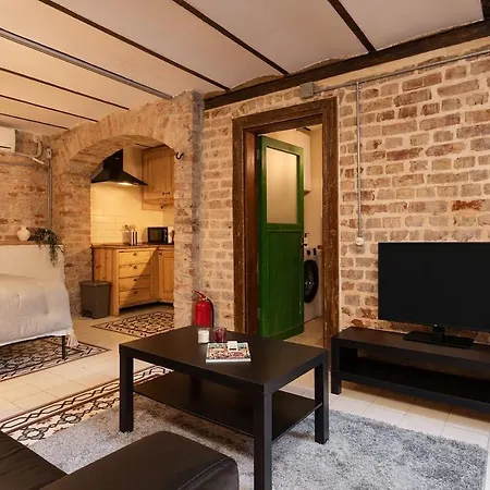 Ferienhaus Historic Private House Terrace Ac In Balat *