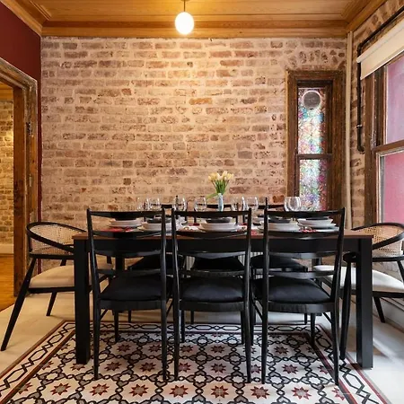 Ferienhaus Historic Private House Terrace Ac In Balat
