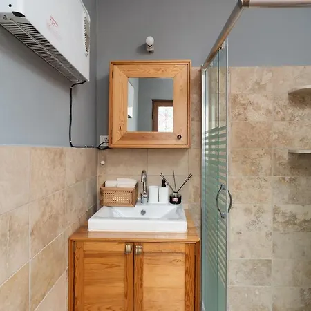 Historic Private House Terrace Ac In Balat Ferienhaus